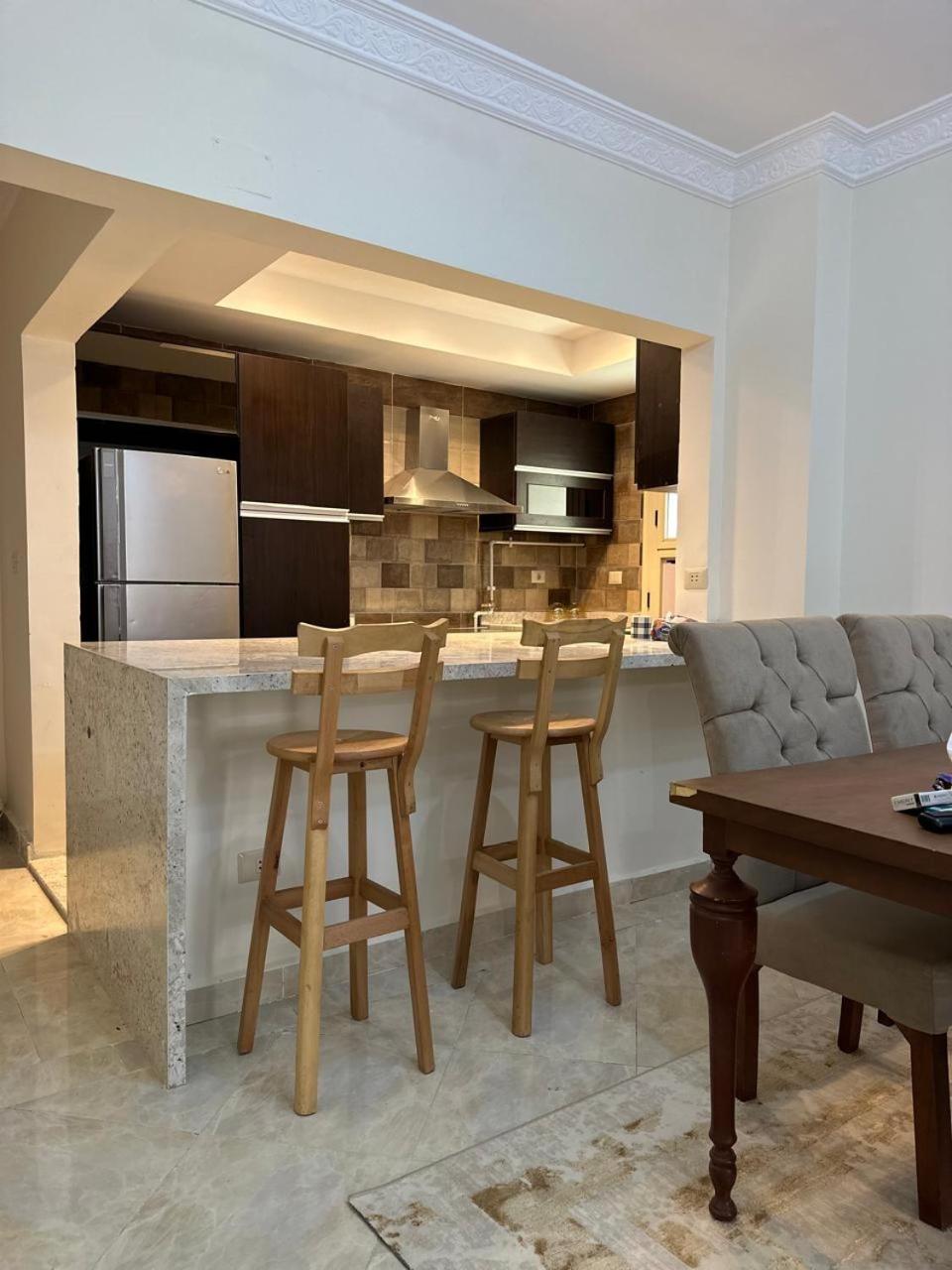 Cozy Flat Near Airport Cairo