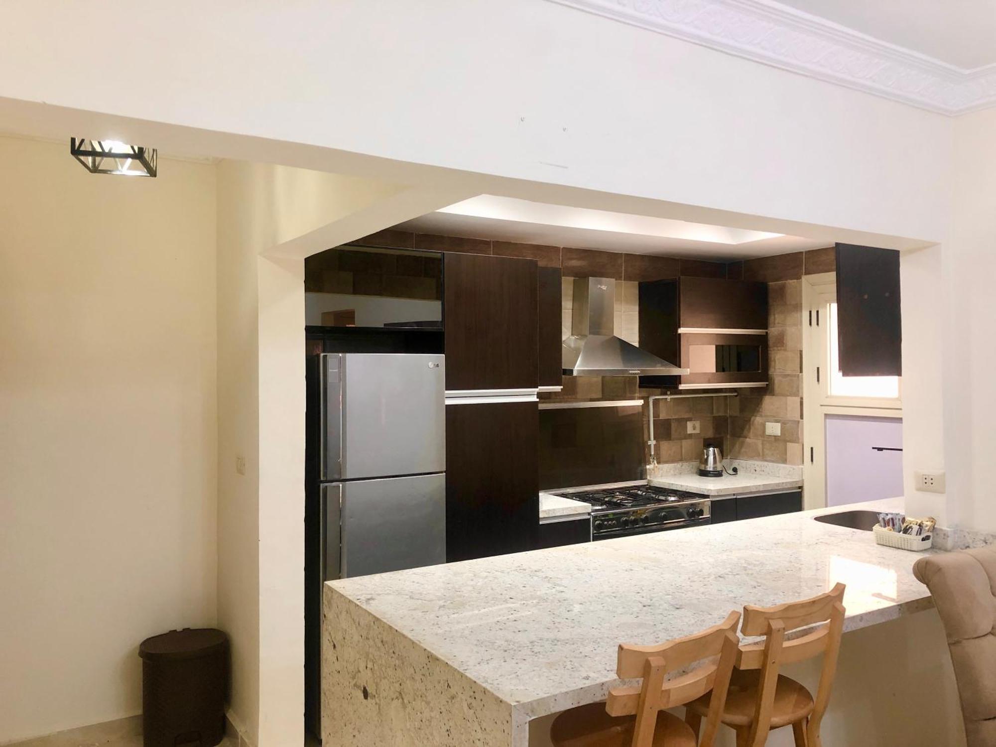 Cozy Flat Near Airport *