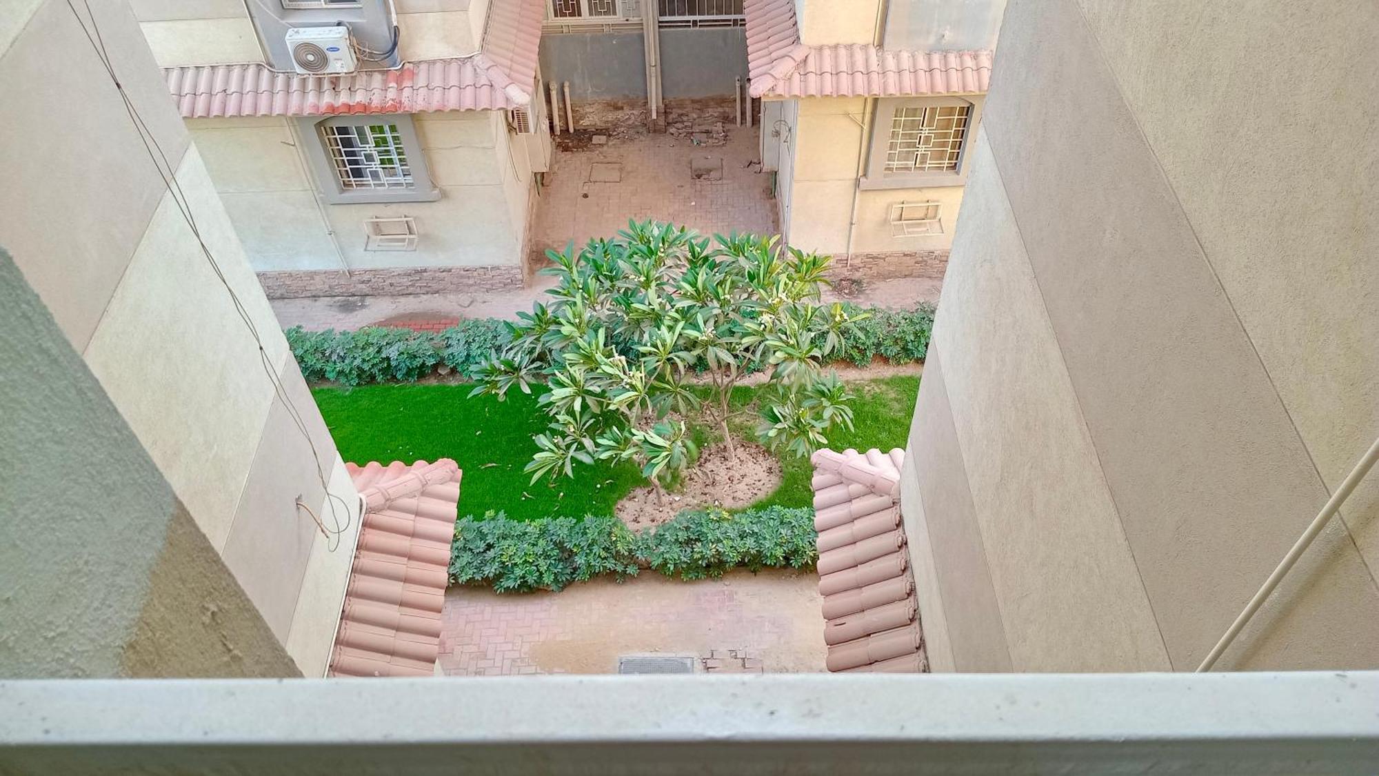 Cozy Flat Near Airport Apartment Cairo